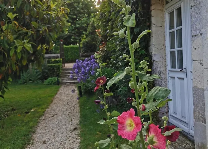 Maison De Charme * Saint-Georges-des-Agoûts